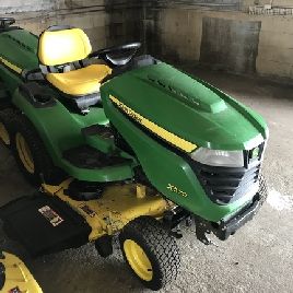 2017 John Deere X570