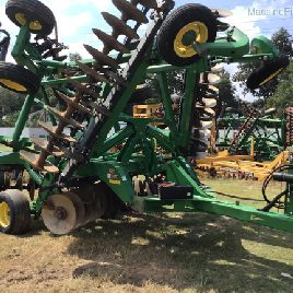 2015 John Deere 2623
