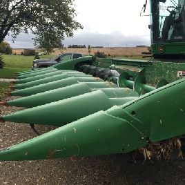 2009 John Deere 608C StalkMaster
