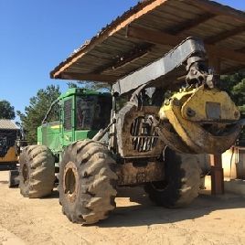 2016 John Deere 648L