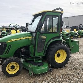 2005 John Deere 3520