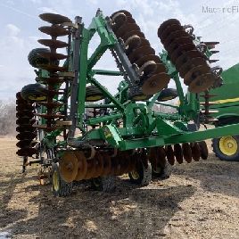 2013 John Deere 2625