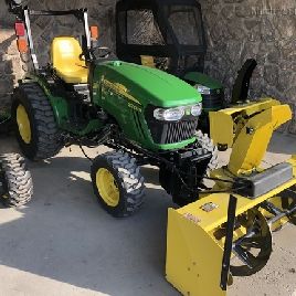 2014 John Deere 2032R