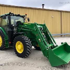2017 John Deere 6145R