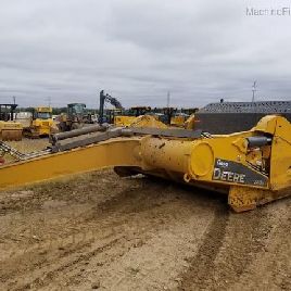 2018 John Deere 2412E