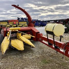 2005 New Holland FP230