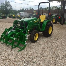 2017 John Deere 3025E