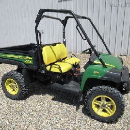 2013 John Deere XUV 825I GREEN