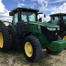 2014 John Deere 7210R