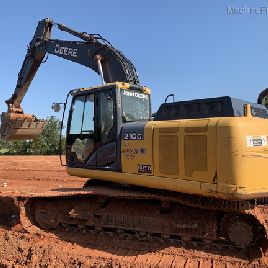 2013 John Deere 210G LC