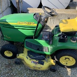 2002 John Deere LX277