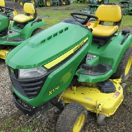 2016 John Deere X570