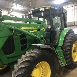 2009 John Deere 7130
