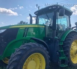 2014 John Deere 7210R