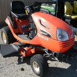 2015 Kubota T2080