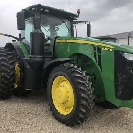 2018 John Deere 8270R
