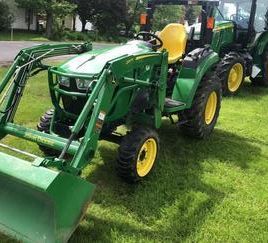 2017 John Deere 2038R
