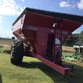2015 Demco 850