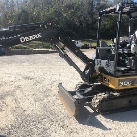 2017 John Deere 30G