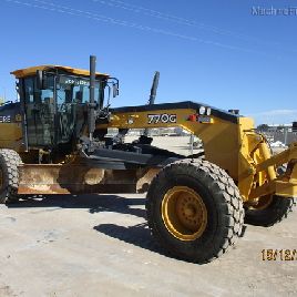 2014 John Deere 770g