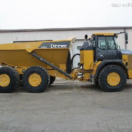 2016 John Deere 370E