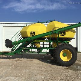 2010 John Deere 1910