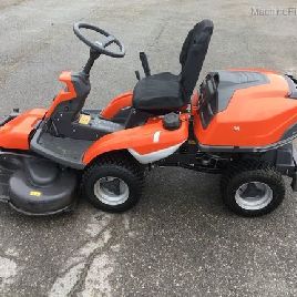 2015 Husqvarna R322T