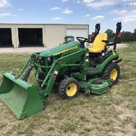 2014 John Deere 1025R