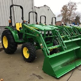 2018 John Deere 4044M