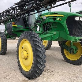 2010 John Deere 4730
