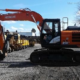 2017 Hitachi ZX210LC-6