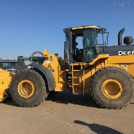 2014 John Deere 824K