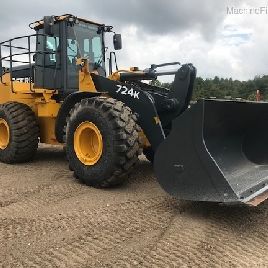 2016 John Deere 724K