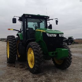 2012 John Deere 7215R