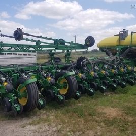 2019 John Deere 1775NT