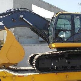 2016 John Deere 350G LC