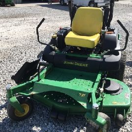 2007 John Deere 737