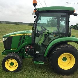 2016 John Deere 3046R