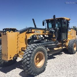 2012 John Deere 770g