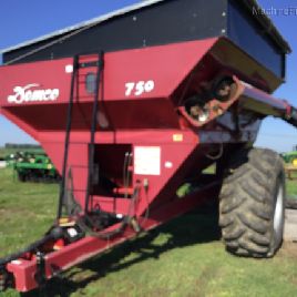 2009 Demco 750 зерновая тележка