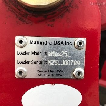 2016 Mahindra eMax22