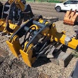 John Deere 700K RIPPER