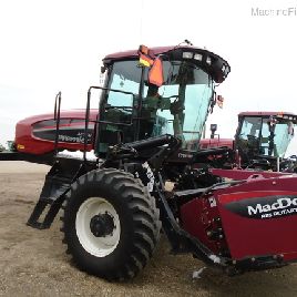 2011 MacDon M150