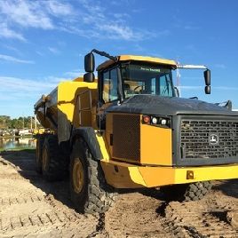 2018 John Deere 460E