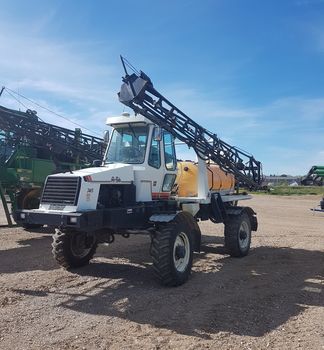 1996 Willmar Fabrication 745