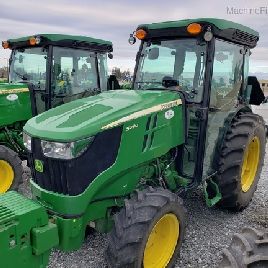 2016 John Deere 5090GV