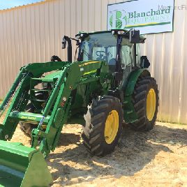 2017 John Deere 5100R