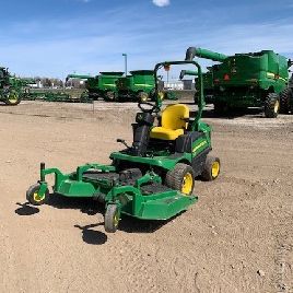 2018 John Deere 1570
