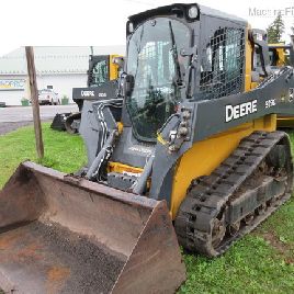 2015 John Deere 319E