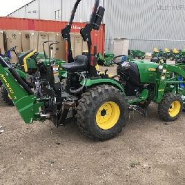 2013 John Deere 2032R